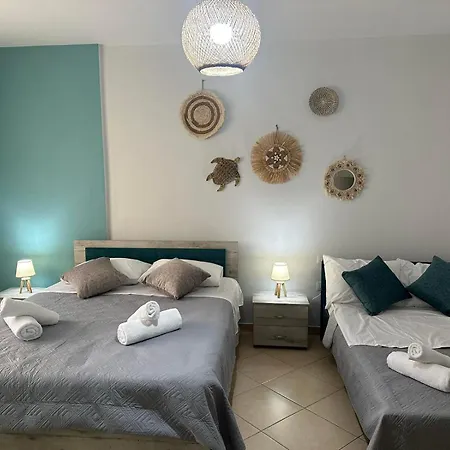 Apartment Deluxe Apartment With Private Jacuzzi Sarande Stay *
